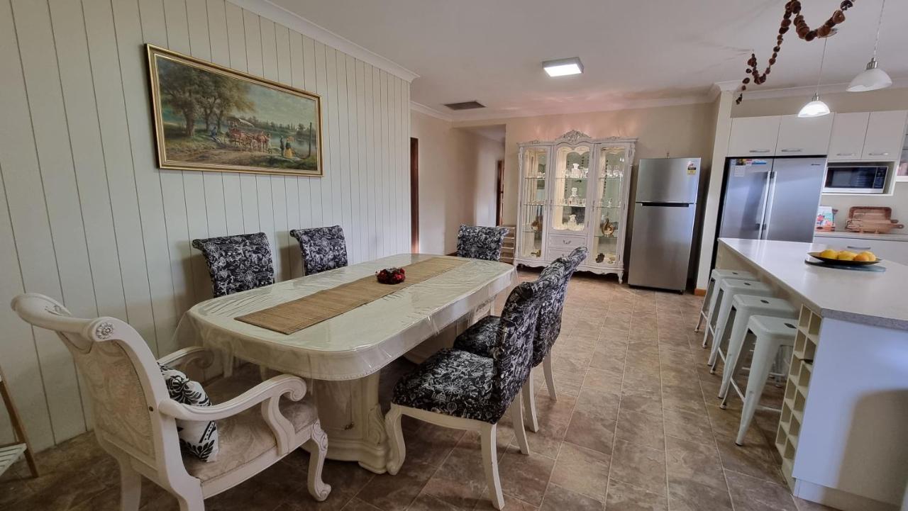 Spacious Holiday Home - Waikerie Kültér fotó